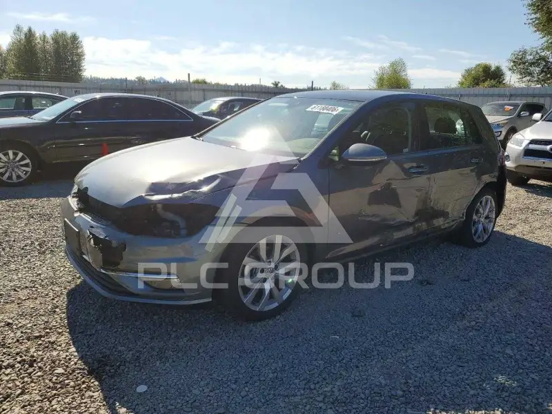 2019 Volkswagen GOLF photo