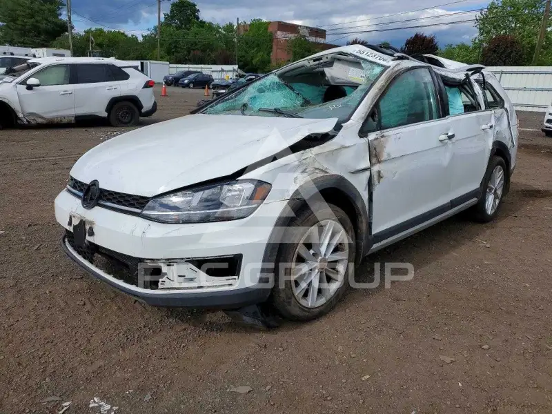 2019 Volkswagen GOLF фото