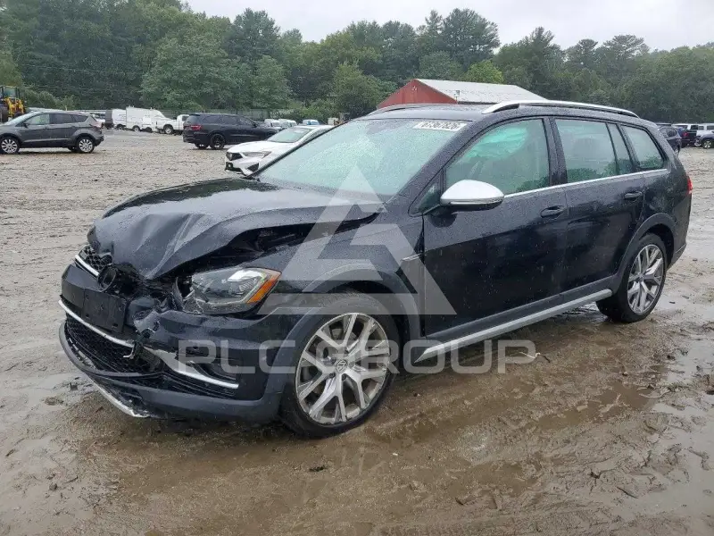 2019 Volkswagen GOLF фото