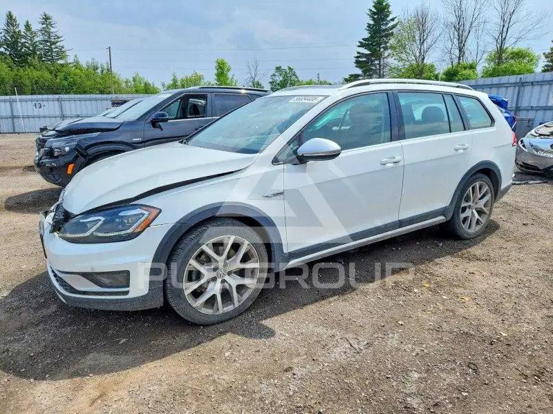 2019 Volkswagen GOLF photo