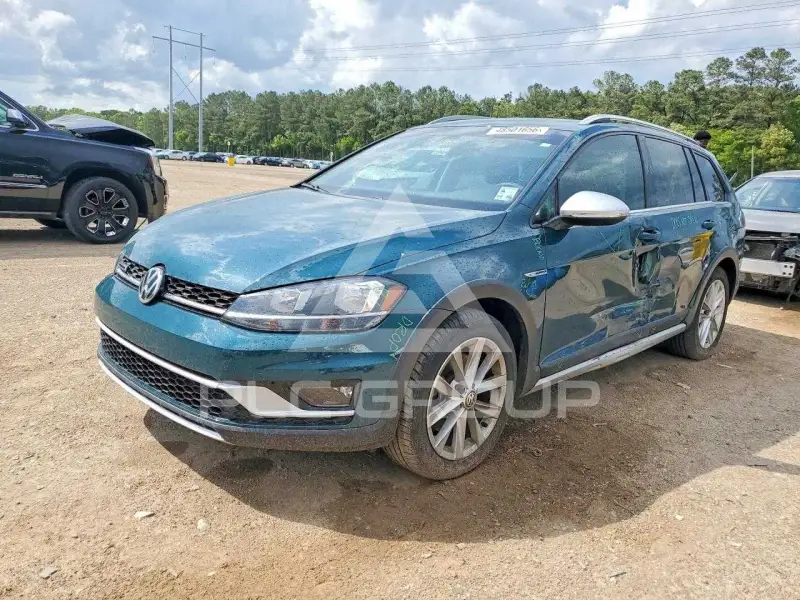 2019 Volkswagen GOLF фото
