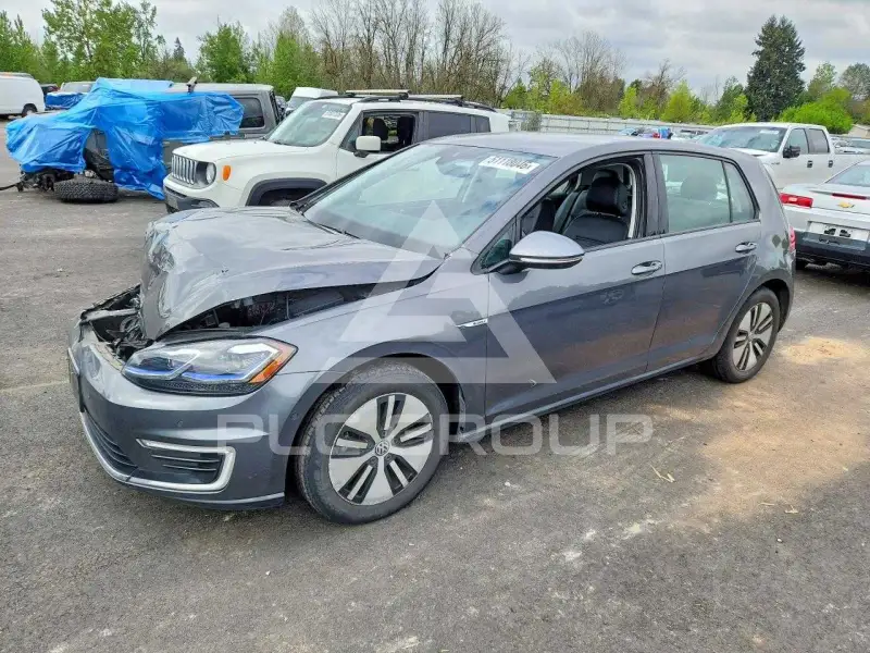 2019 Volkswagen GOLF фото
