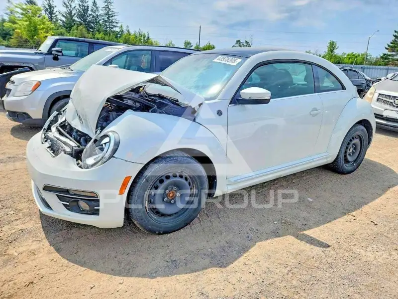 2019 Volkswagen BEETLE фото