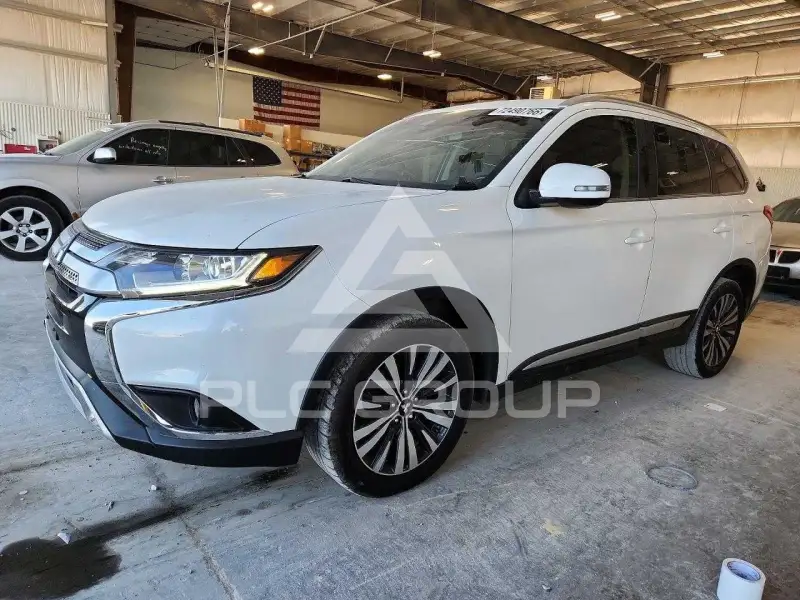 2020 Mitsubishi OUTLANDER фото