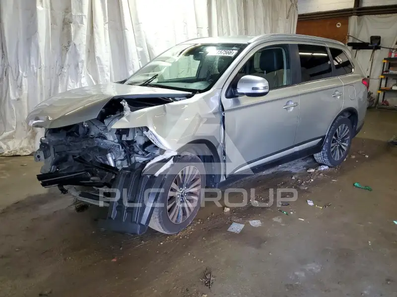 2020 Mitsubishi OUTLANDER фото