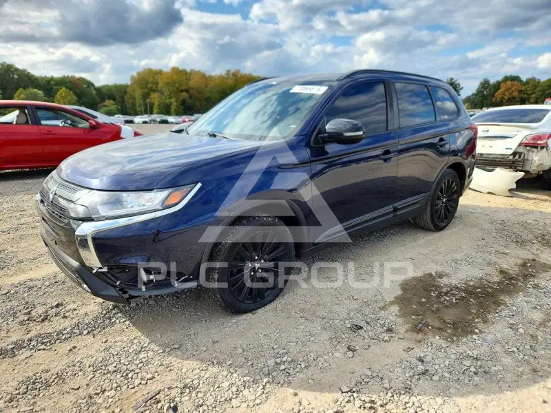2020 Mitsubishi OUTLANDER photo