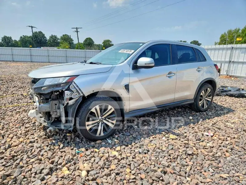 2020 Mitsubishi OUTLANDER фото