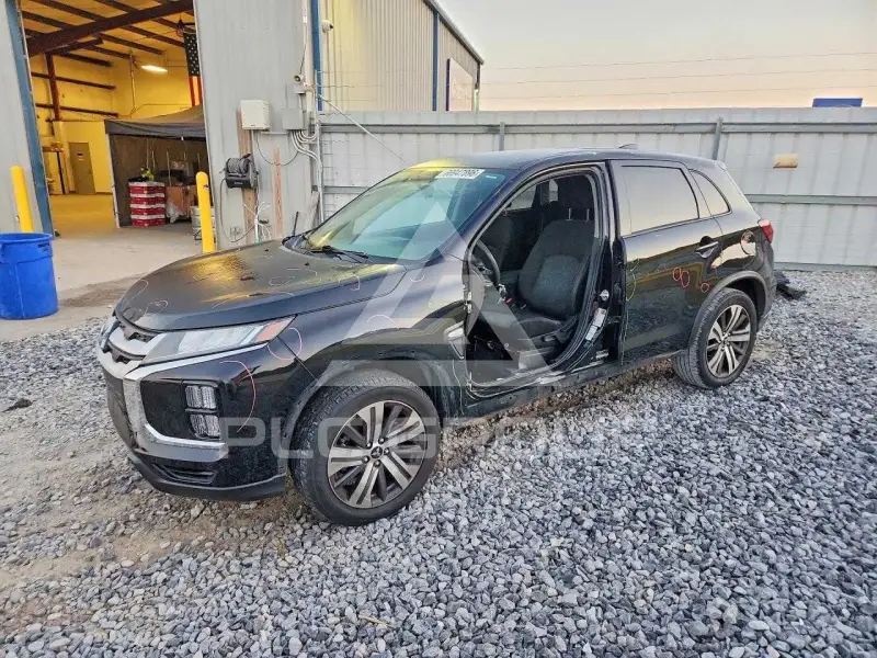2020 Mitsubishi OUTLANDER фото