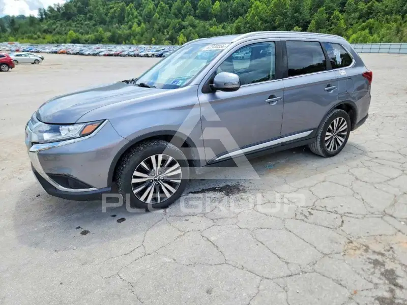 2020 Mitsubishi OUTLANDER photo