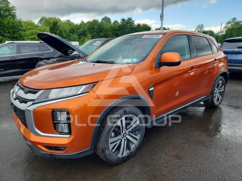 2020 Mitsubishi OUTLANDER фото