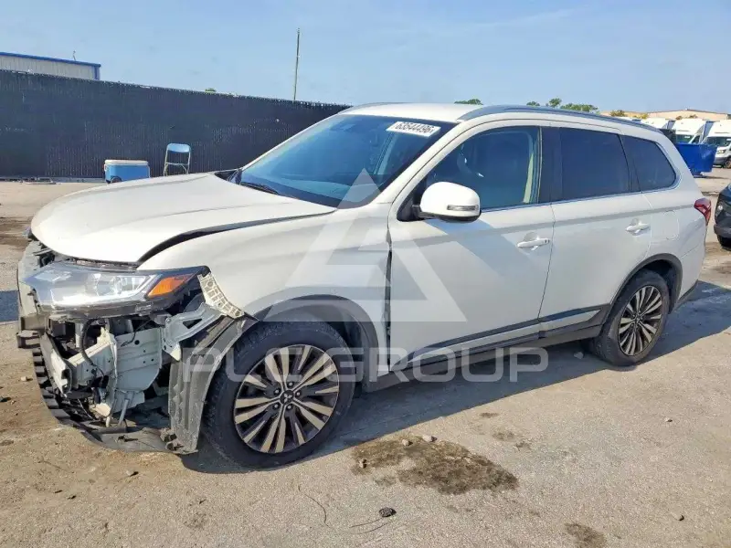 2020 Mitsubishi OUTLANDER фото