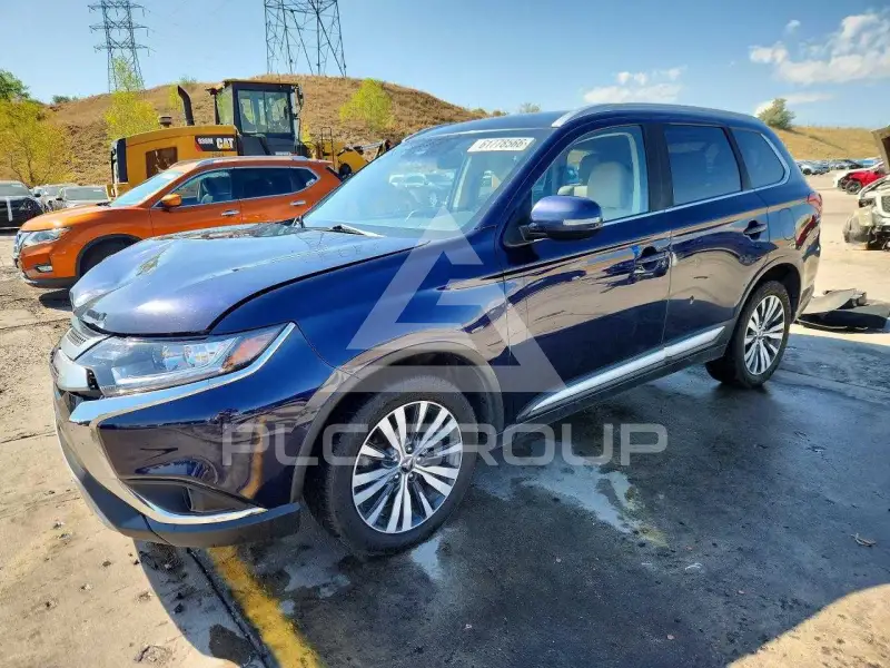 2020 Mitsubishi OUTLANDER photo