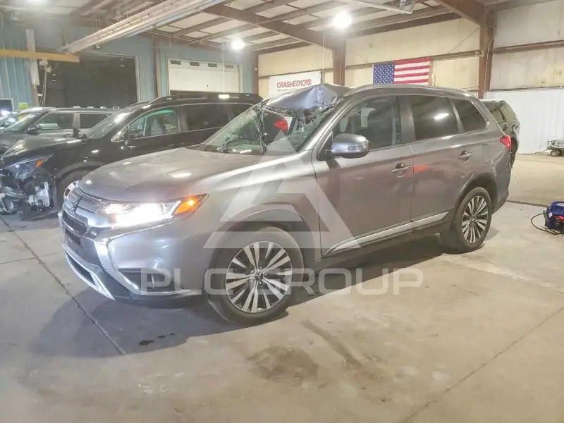 2020 Mitsubishi OUTLANDER фото