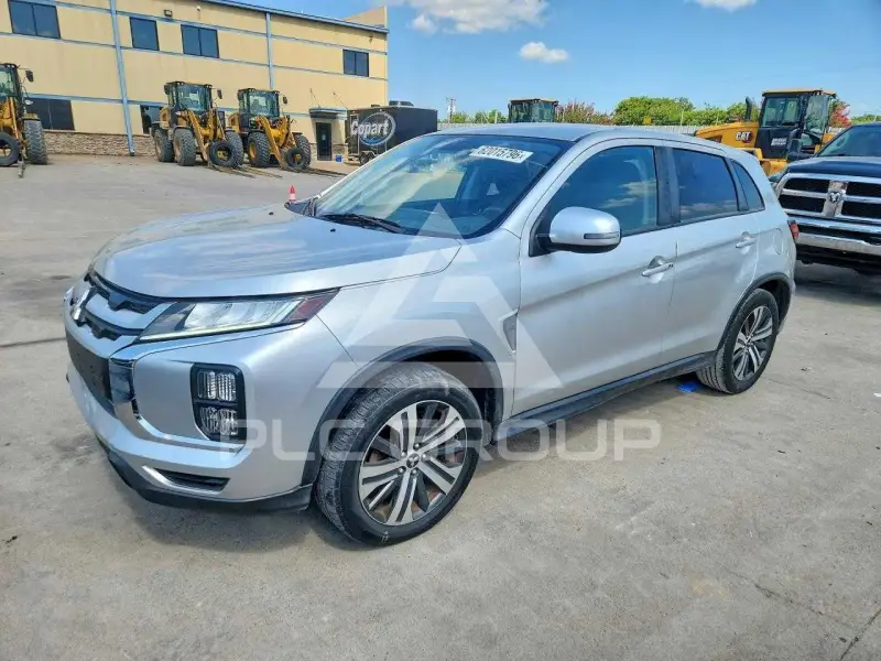 2020 Mitsubishi OUTLANDER фото