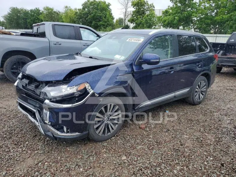 2020 Mitsubishi OUTLANDER photo