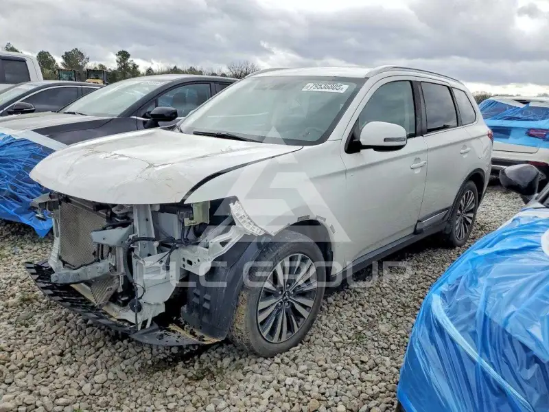 2020 Mitsubishi OUTLANDER фото
