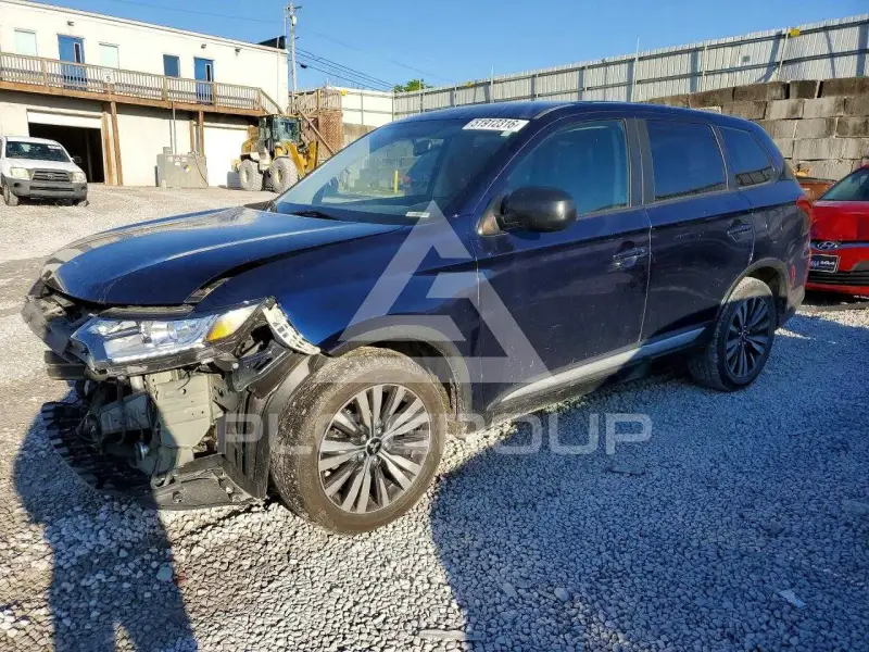 2020 Mitsubishi OUTLANDER фото