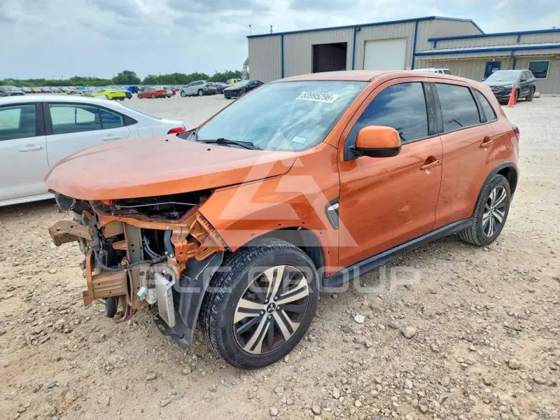 2020 Mitsubishi OUTLANDER фото
