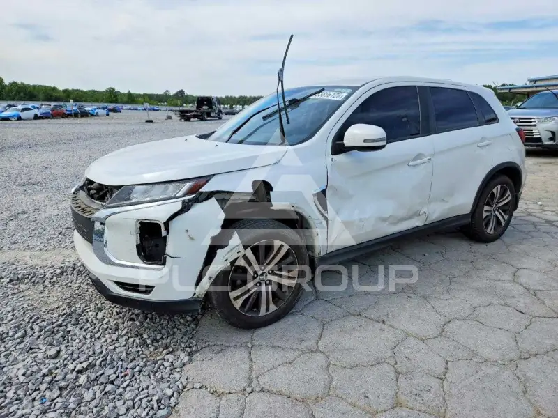 2020 Mitsubishi OUTLANDER фото