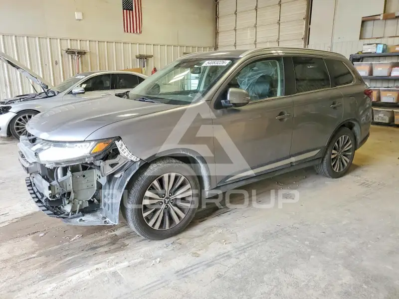 2020 Mitsubishi OUTLANDER фото
