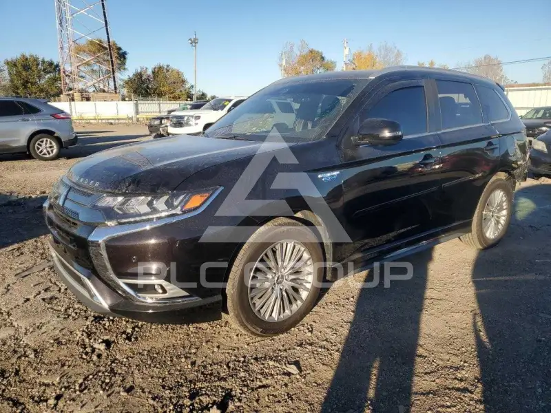 2020 Mitsubishi OUTLANDER фото