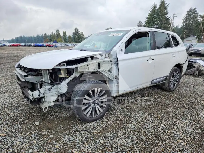 2020 Mitsubishi OUTLANDER фото