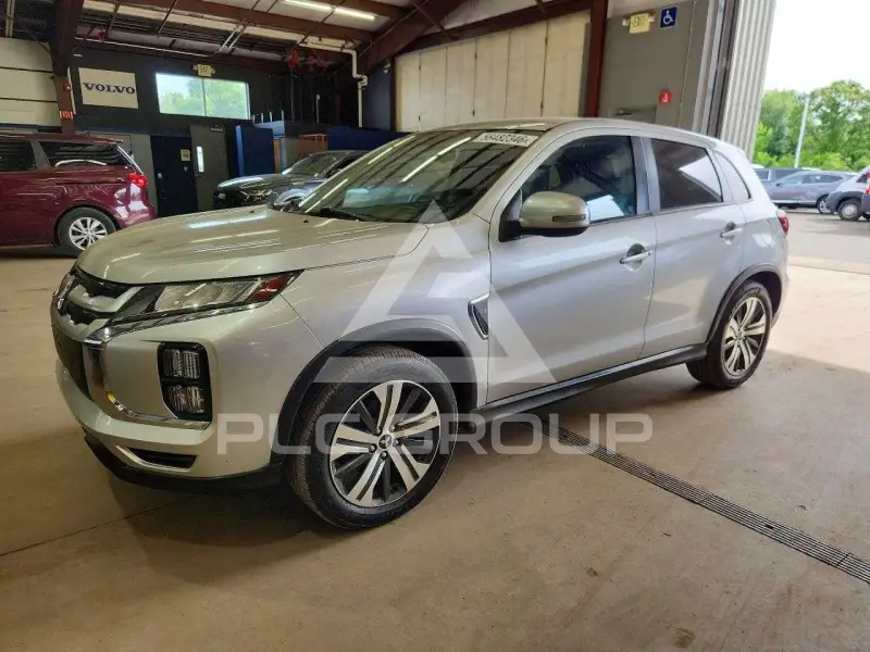 2020 Mitsubishi OUTLANDER фото