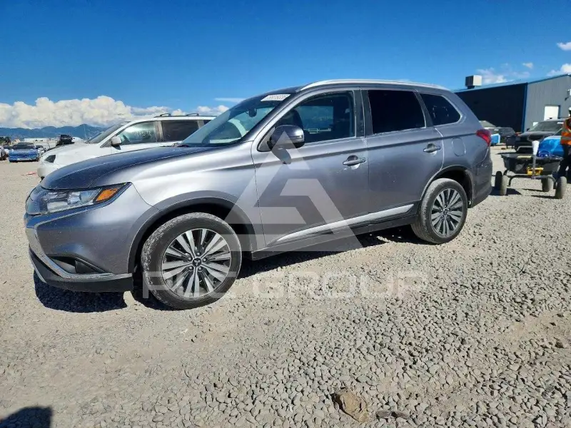 2020 Mitsubishi OUTLANDER фото