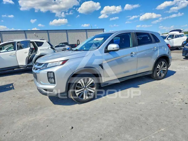 2020 Mitsubishi OUTLANDER фото