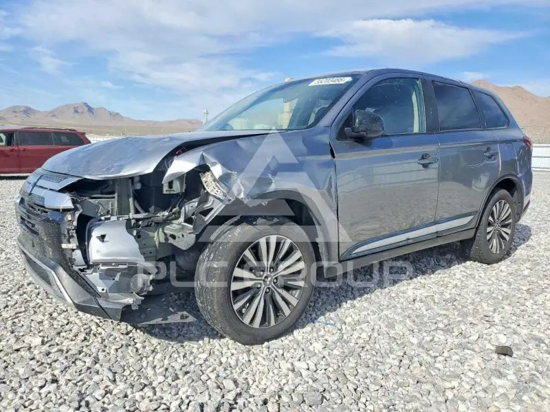 2020 Mitsubishi OUTLANDER photo