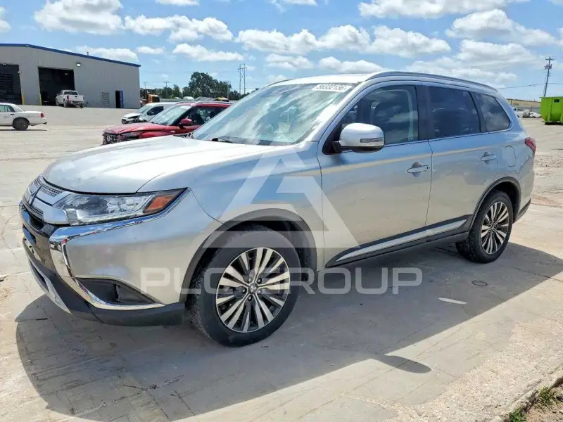 2020 Mitsubishi OUTLANDER фото