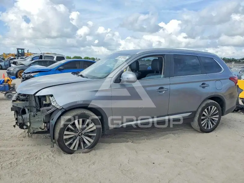 2020 Mitsubishi OUTLANDER фото