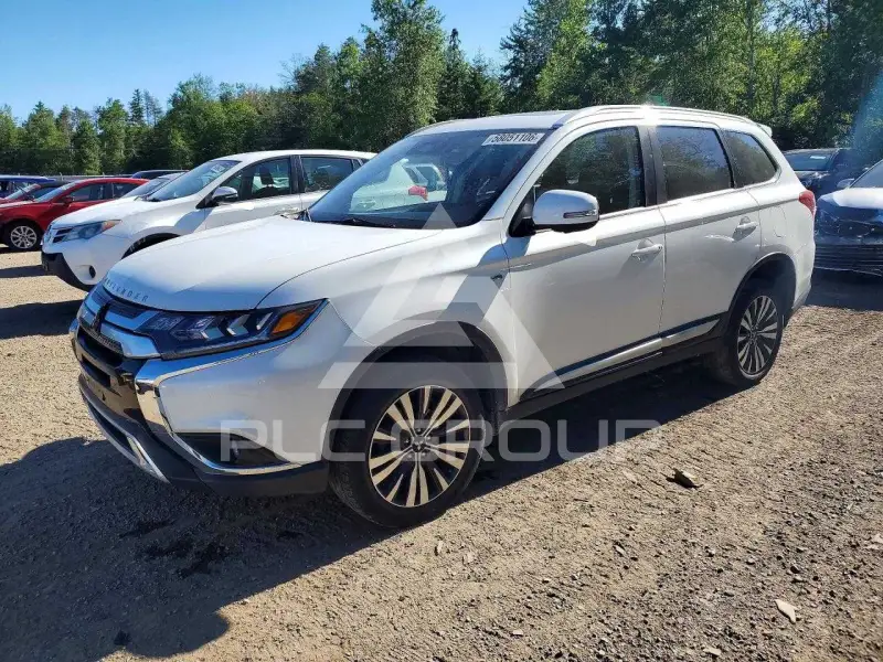 2020 Mitsubishi OUTLANDER photo