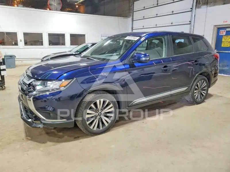 2020 Mitsubishi OUTLANDER photo
