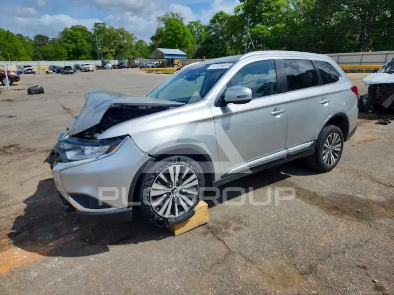 2020 Mitsubishi OUTLANDER фото
