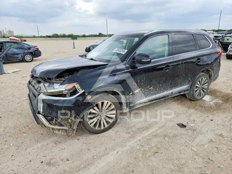 2020 Mitsubishi OUTLANDER photo