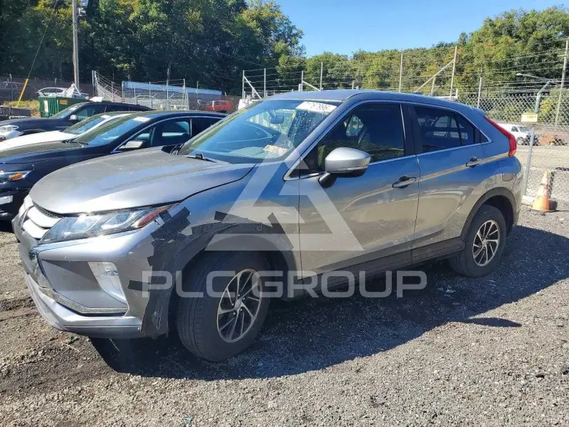2020 Mitsubishi ECLIPSE фото
