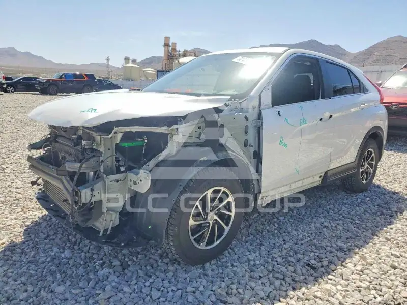 2020 Mitsubishi ECLIPSE фото