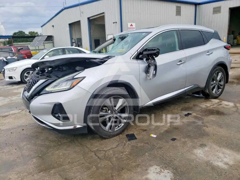 2020 Nissan MURANO photo