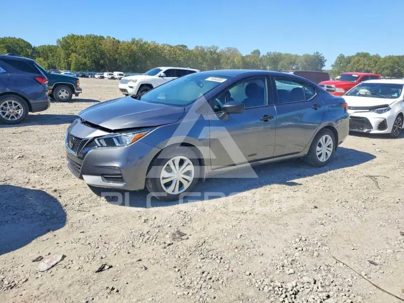 2020 Nissan VERSA фото