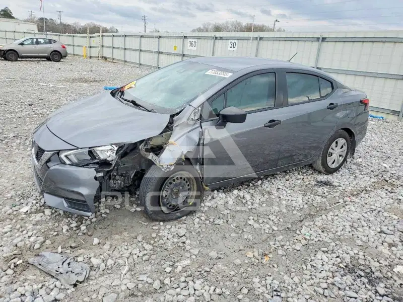 2020 Nissan VERSA фото
