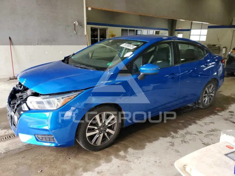 2020 Nissan VERSA фото