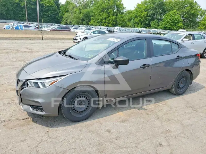 2020 Nissan VERSA photo