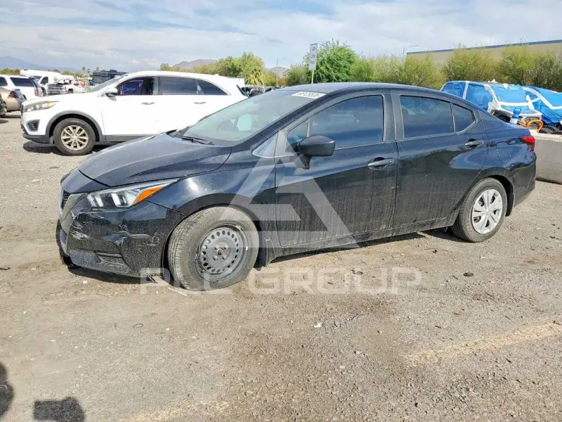 2020 Nissan VERSA фото
