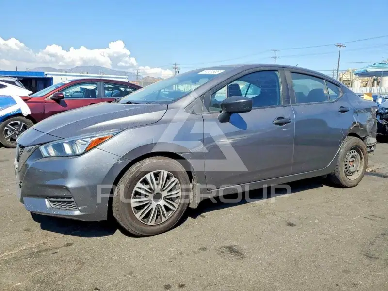 2020 Nissan VERSA photo