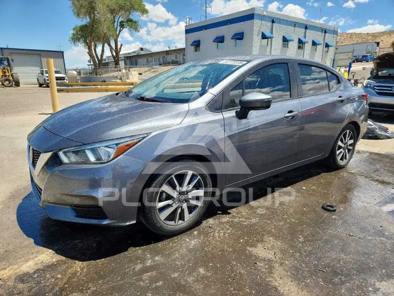 2020 Nissan VERSA фото