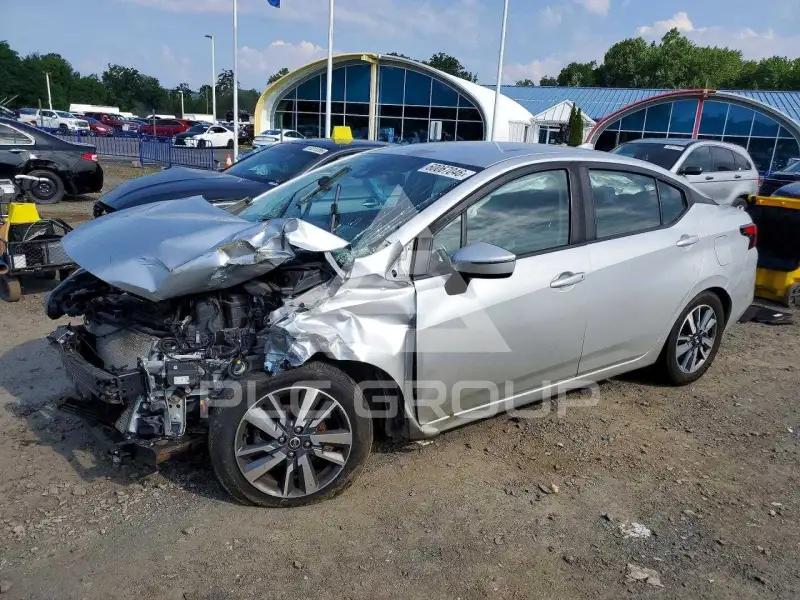 2020 Nissan VERSA photo
