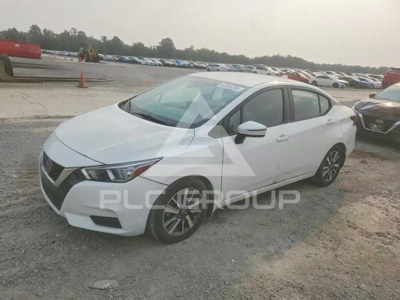 2020 Nissan VERSA photo