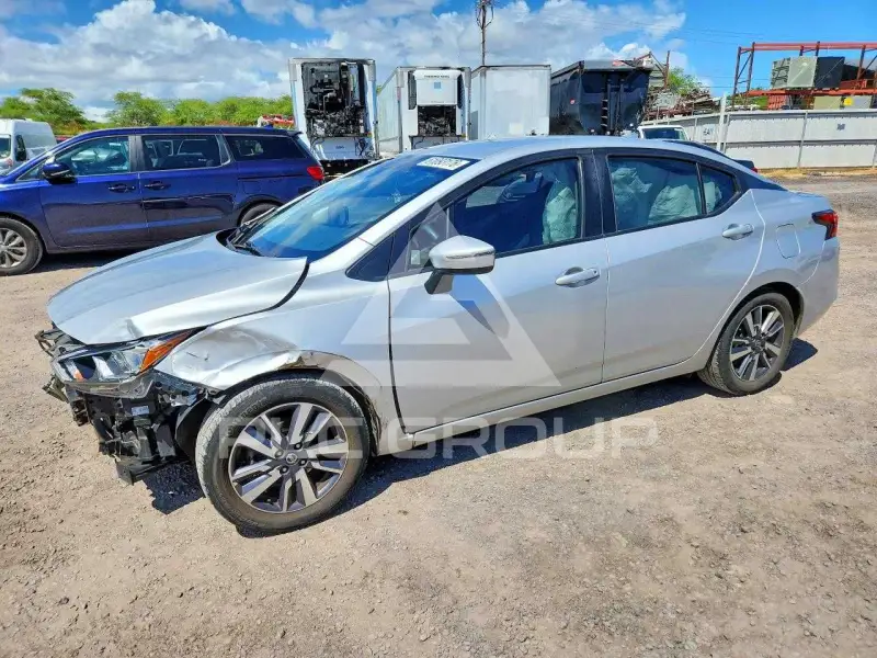 2020 Nissan VERSA фото