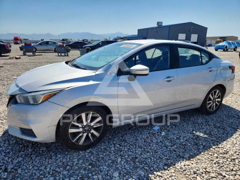 2020 Nissan VERSA photo